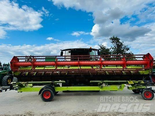 CLAAS LEXION 750 Moissonneuse batteuse