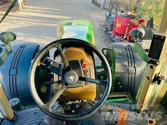 John Deere 8130 Tracteur