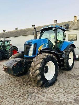 New Holland T8040 Tracteur