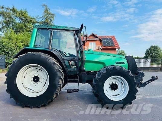 Valtra 8150 Tracteur