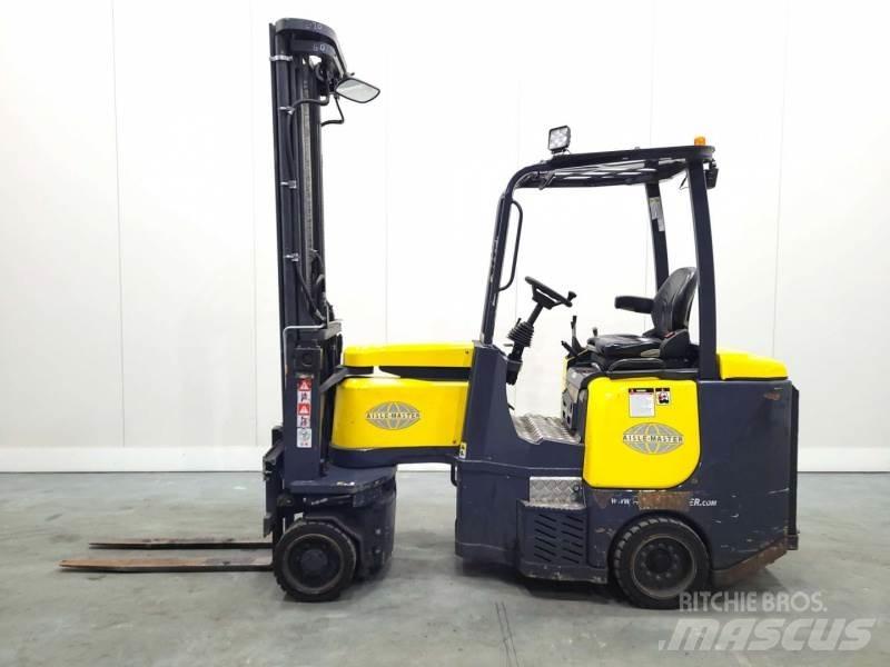 Aisle-Master 15SE Chariot élévateur étroit