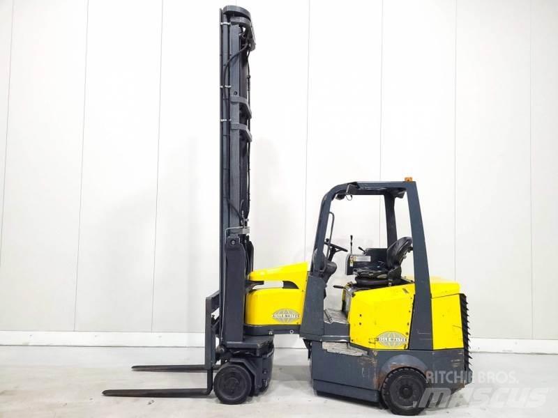 Aisle-Master 20WHE Chariot élévateur étroit