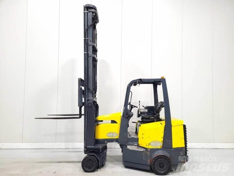Aisle-Master 20WHE Chariot élévateur étroit