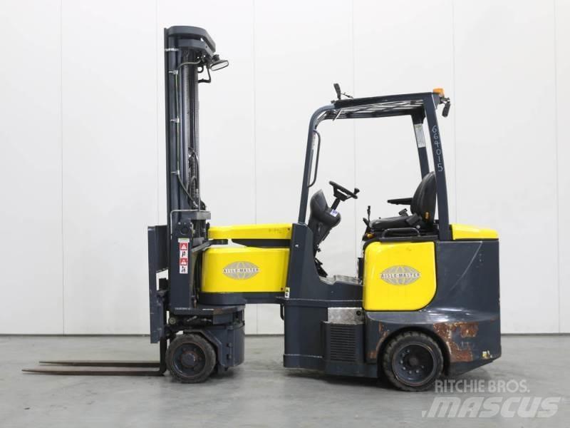 Aisle-Master 25WE Chariot élévateur étroit