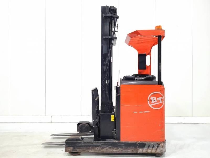 BT RRM14 Chariot à mât rétractable