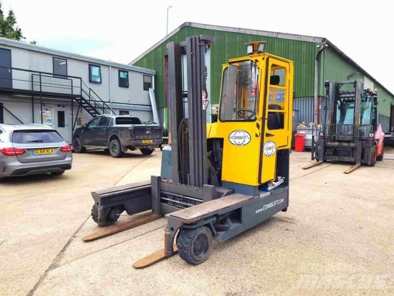Combilift C3000 GAS Chariot multidirectionnel