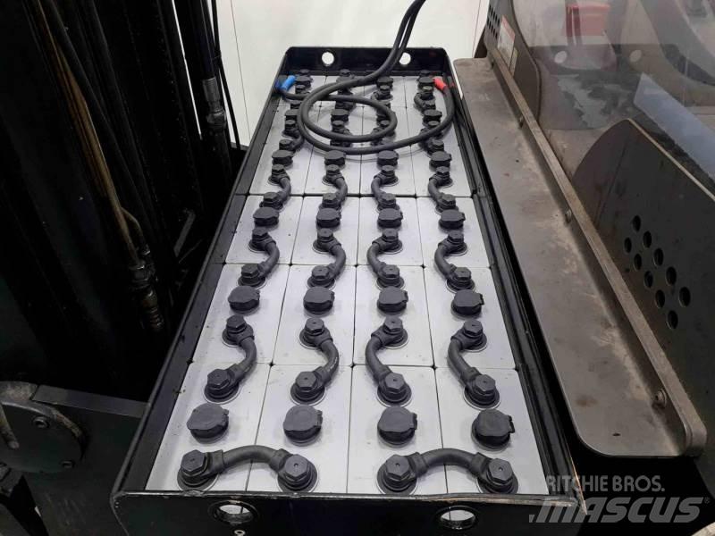 Crown ESR5000-14 OPT3 Chariot à mât rétractable