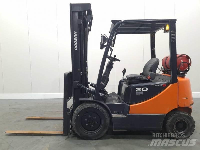 Doosan G20 Chariots GPL