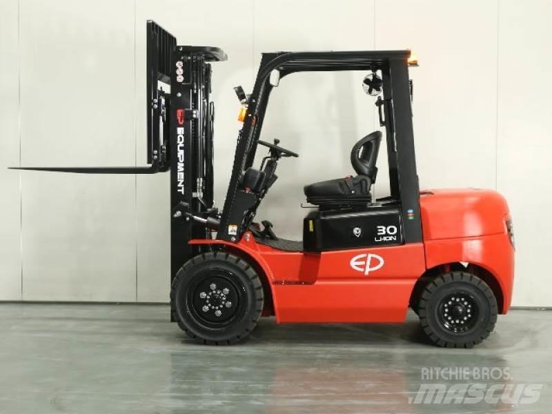 EP EFL302 HC 410 RENTAL Chariots élévateurs électriques