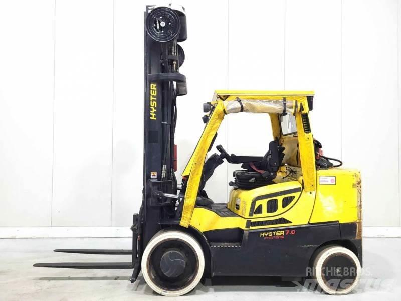 Hyster S7.00FT Chariots GPL