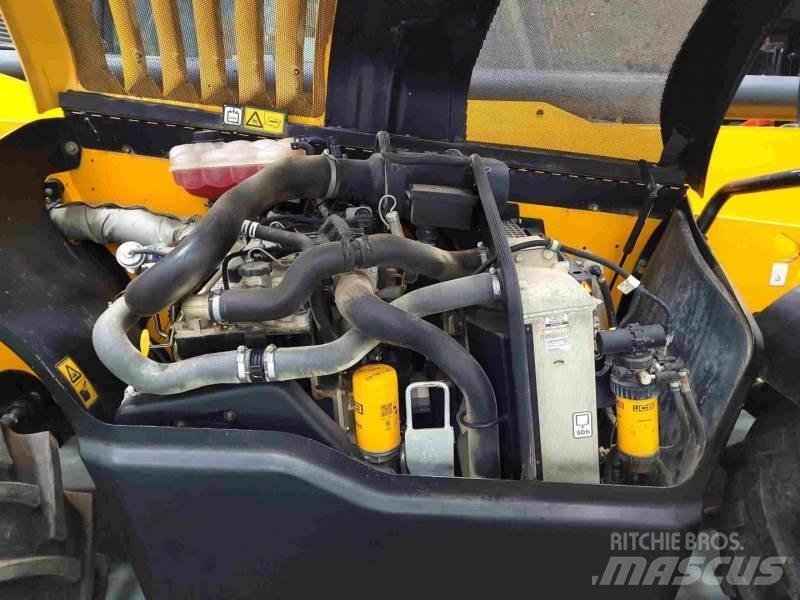 JCB 535-125 HIVIZ Chariot télescopique