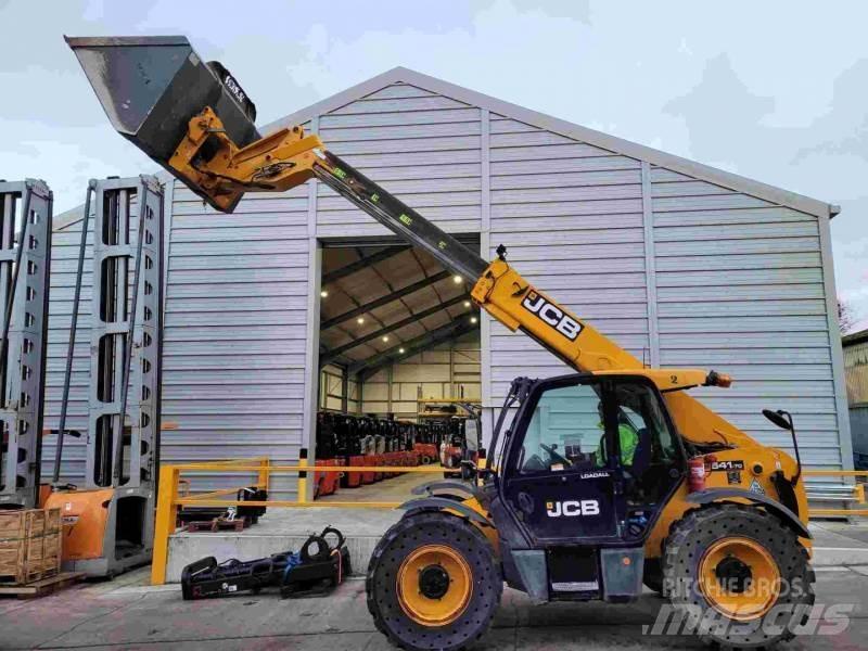 JCB 541-70WM Chariot télescopique