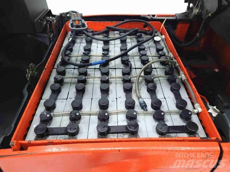 Linde E16PH Chariots élévateurs électriques