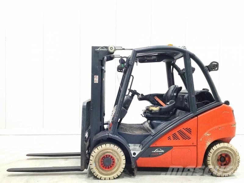 Linde H25T-02 RENTAL Chariots GPL
