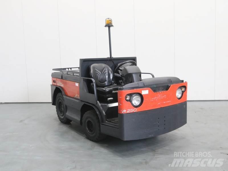 Linde P250 127 Chariot remorqueur