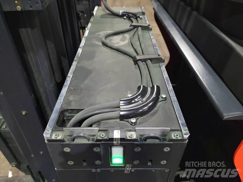 Linde R16-01 LI-ION Chariot à mât rétractable