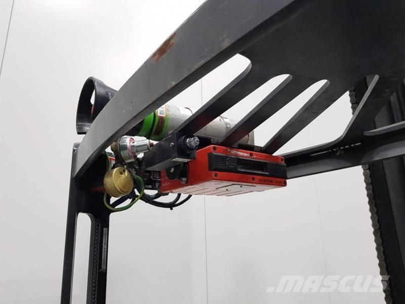 Linde R16 PYROBAN Chariot à mât rétractable