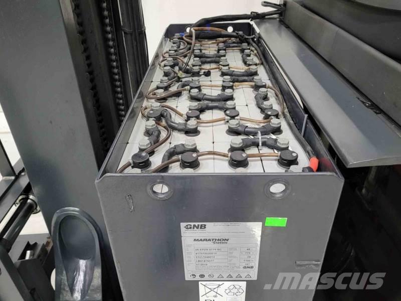 Linde R16HD-01 Chariot à mât rétractable