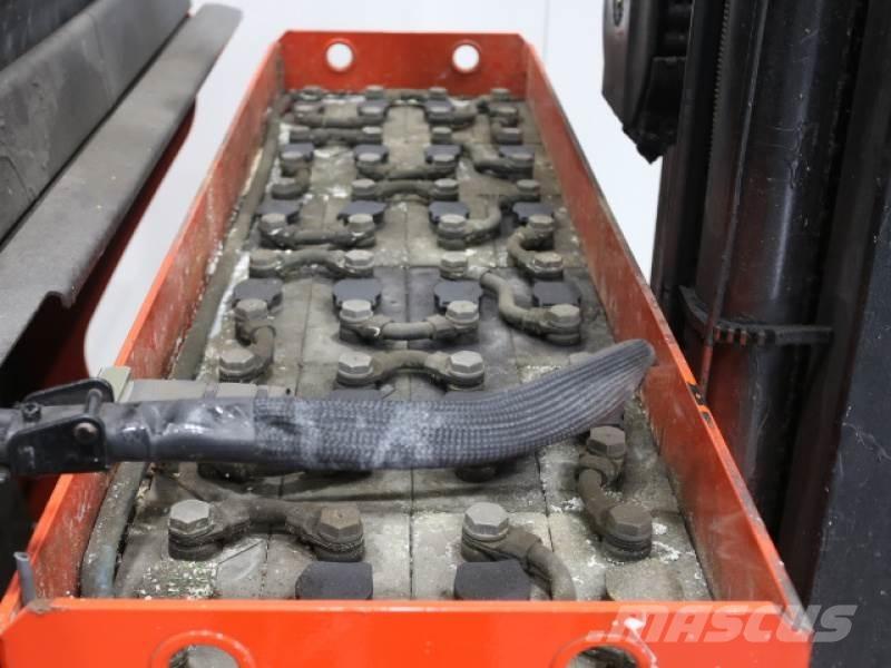 Linde R20-01 1120 RENTAL Chariot à mât rétractable