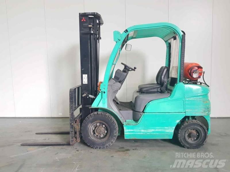 Mitsubishi FG25N Chariots GPL