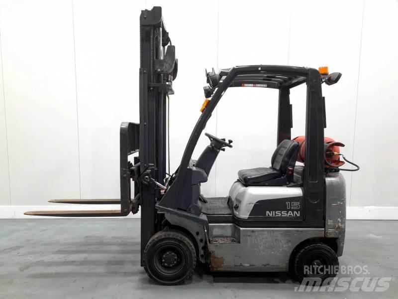 Nissan PD01A15PQ Chariots GPL