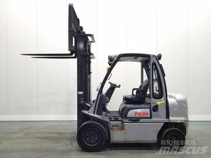 Nissan YG1D2A32H Chariots diesel