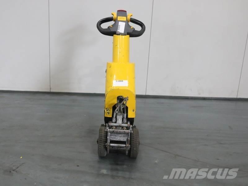  OTHER VEHICHLE SM100 PLUS Manutention - Autres