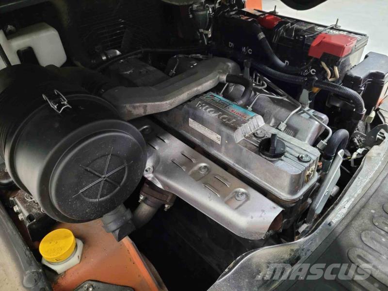 Toyota 42-7FD45 Chariots diesel