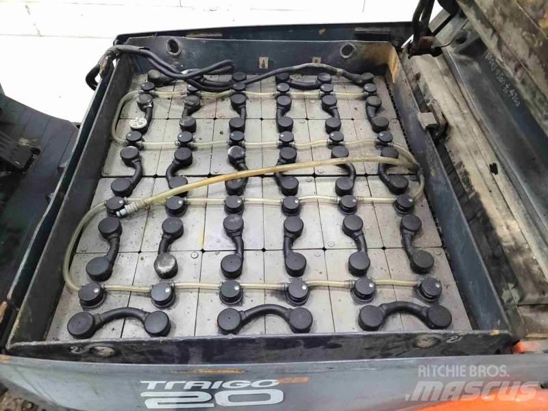 Toyota 8FBMT20 Chariots élévateurs électriques