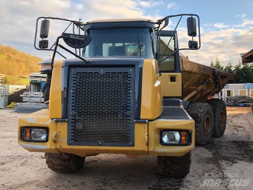 Bell D30D Tombereau rigide
