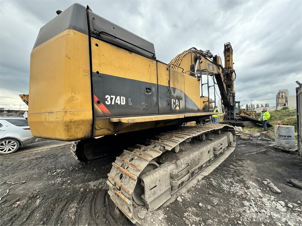 CAT 374DL Pelle de démolition