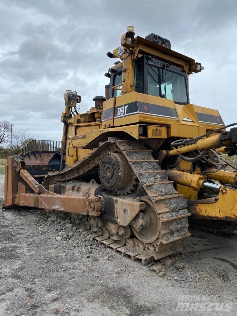 CAT D9T Bouteurs sur chenilles