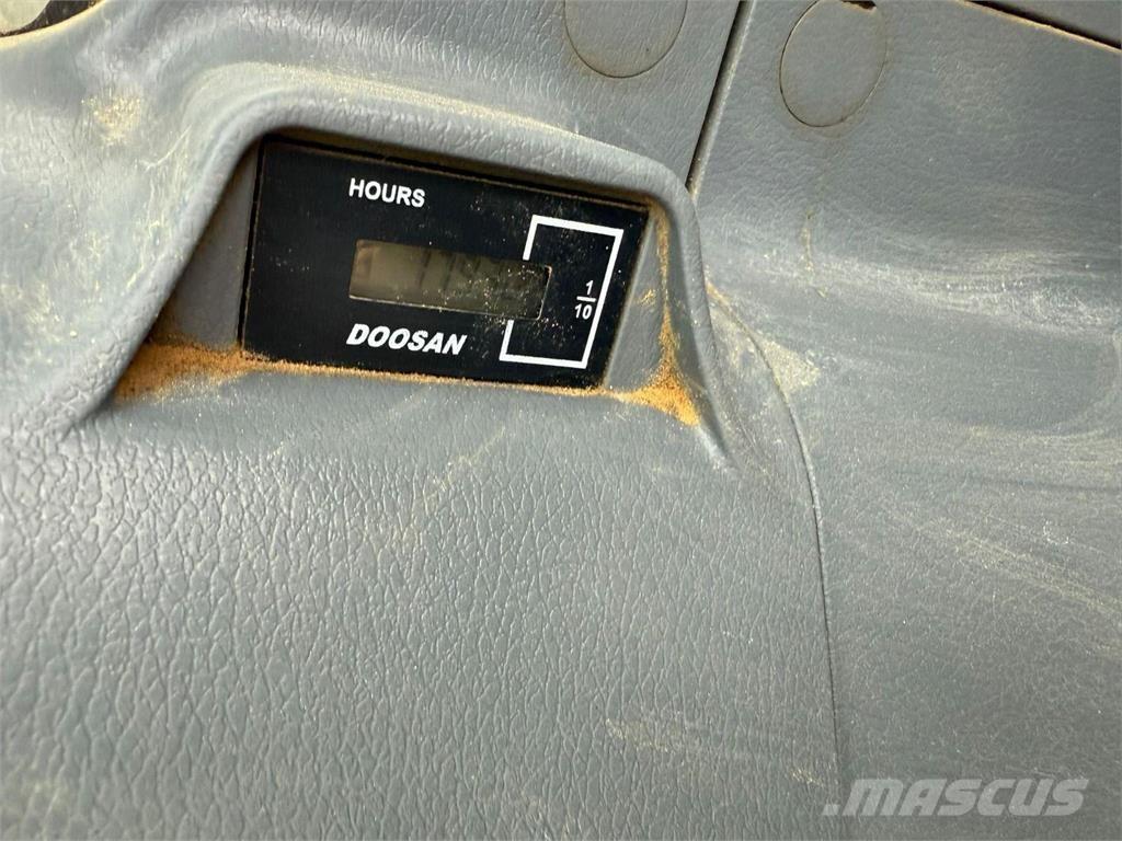 Doosan DX490LC-7K Pelle sur chenilles