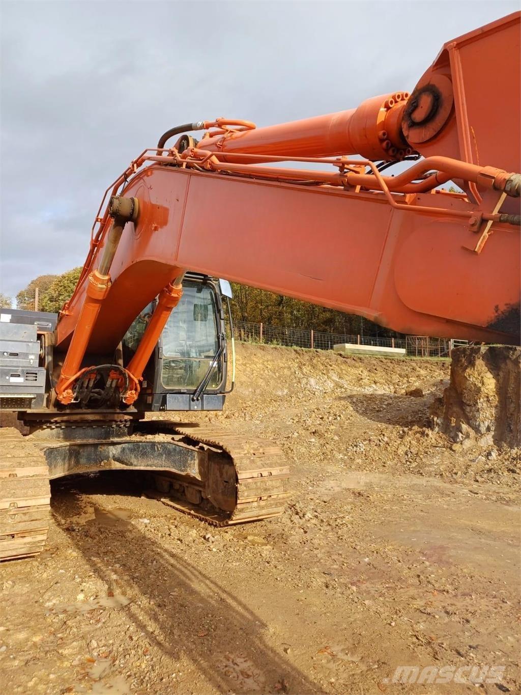 Hitachi ZX350LC-7 Pelle sur chenilles
