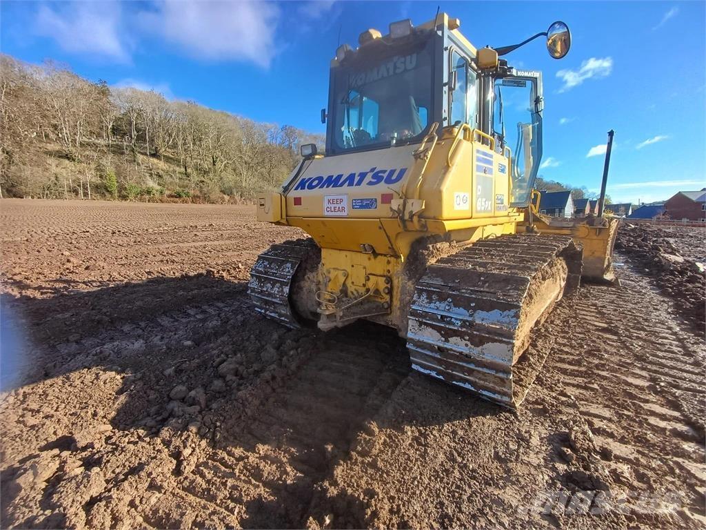 Komatsu D65PX-17 Bouteurs sur chenilles