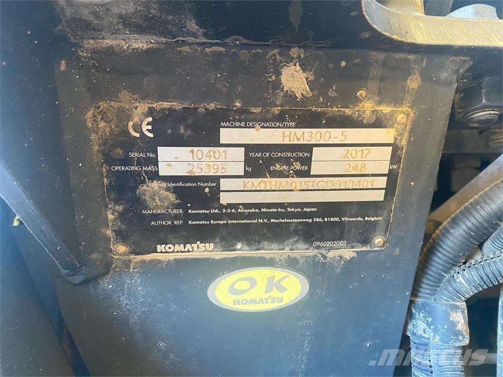 Komatsu HM300-5 Tombereau articulé