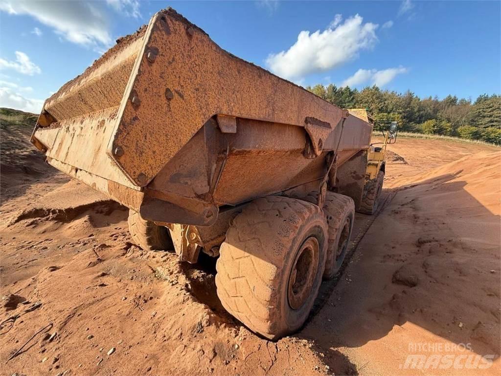 Volvo A25D Tombereau articulé