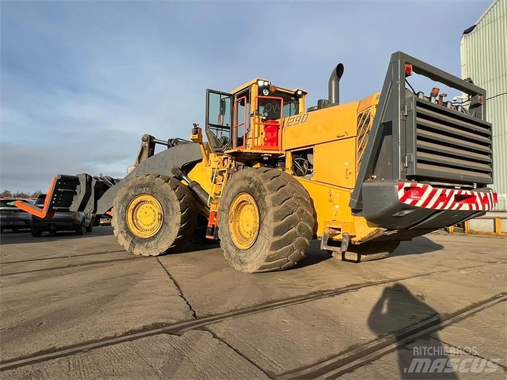 Volvo L350F Chargeuse sur pneus