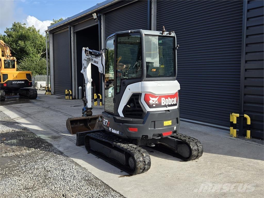 Bobcat E27 Mini pelle < 7t