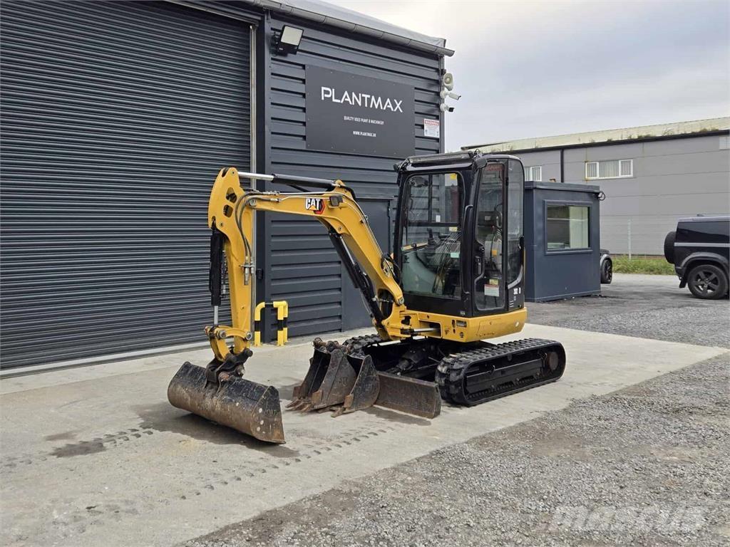 CAT 302.7 Mini pelle < 7t