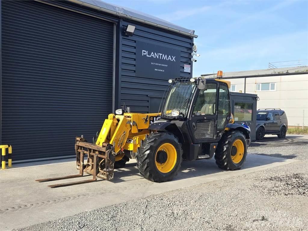 JCB -- Chariot télescopique