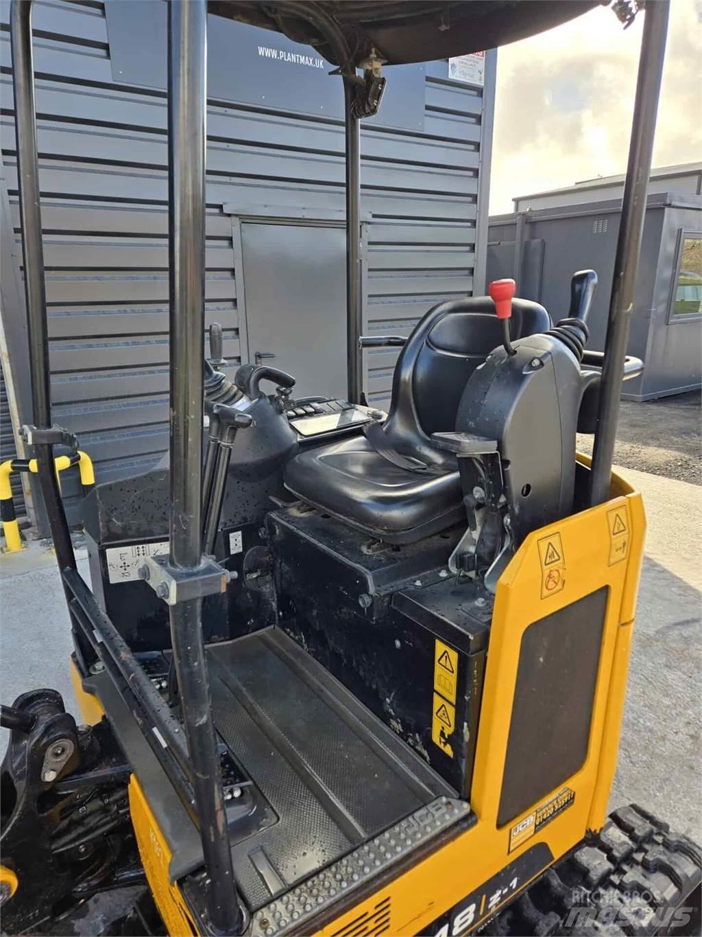 JCB 18Z Mini pelle < 7t