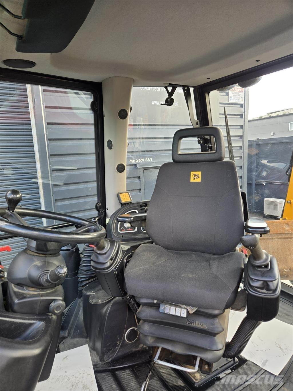 JCB 3CX Tractopelle