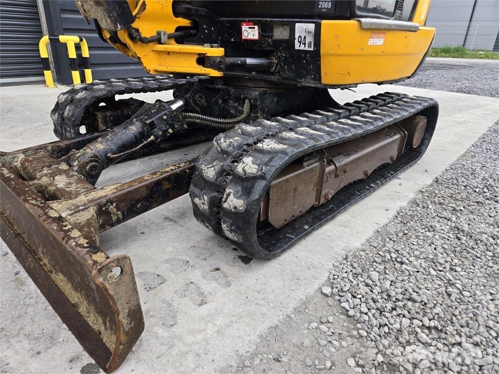 JCB 8026 Mini pelle < 7t