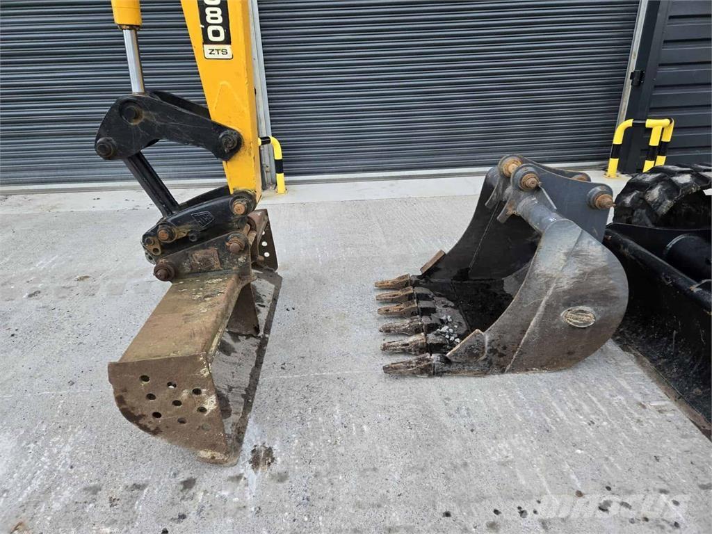 JCB 8080 Mini pelle 7t-12t