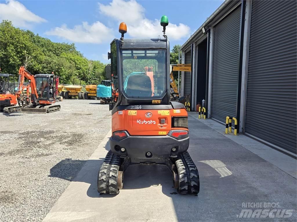 Kubota -- Mini pelle < 7t