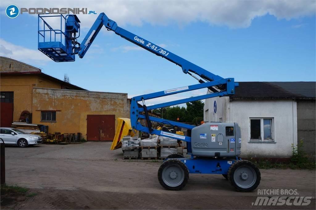 Genie Z51/30J Nacelles articulées