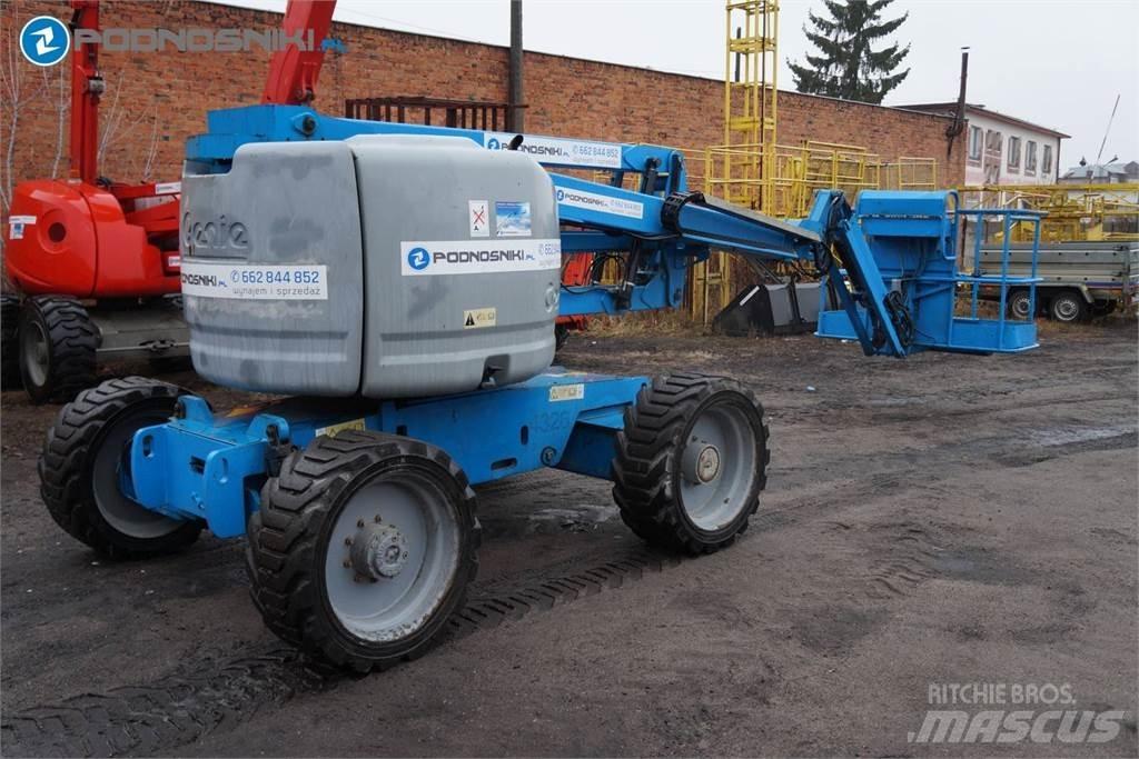 Genie Z51/30J Nacelles articulées