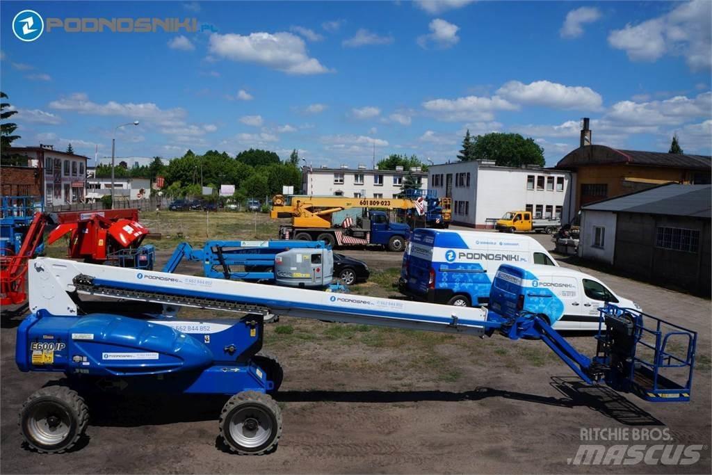 JLG E600JP Nacelles articulées