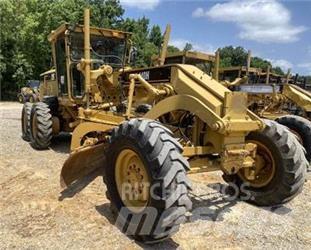 CAT 140H Niveleuse